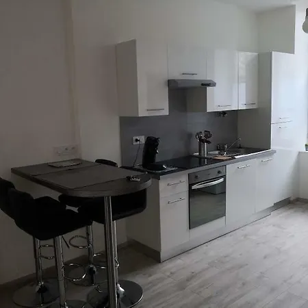 Apartment Midombay