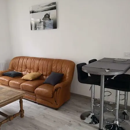 Apartment Midombay